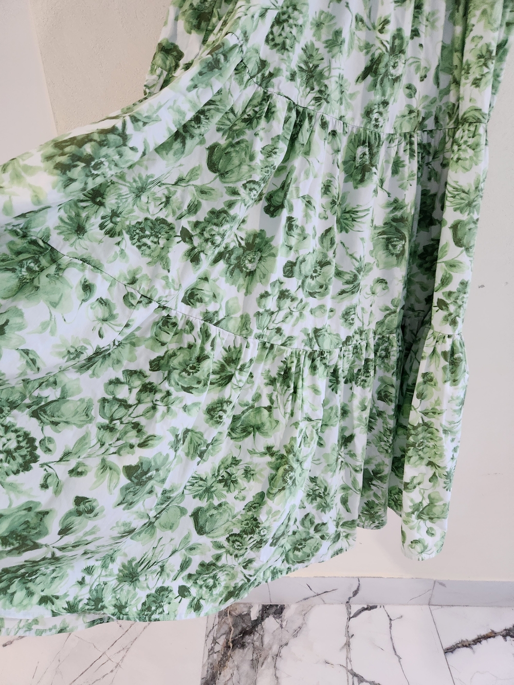 Abercrombie & Fitch Green Floral Tiered Maxi Dress - Picture 9 of 11